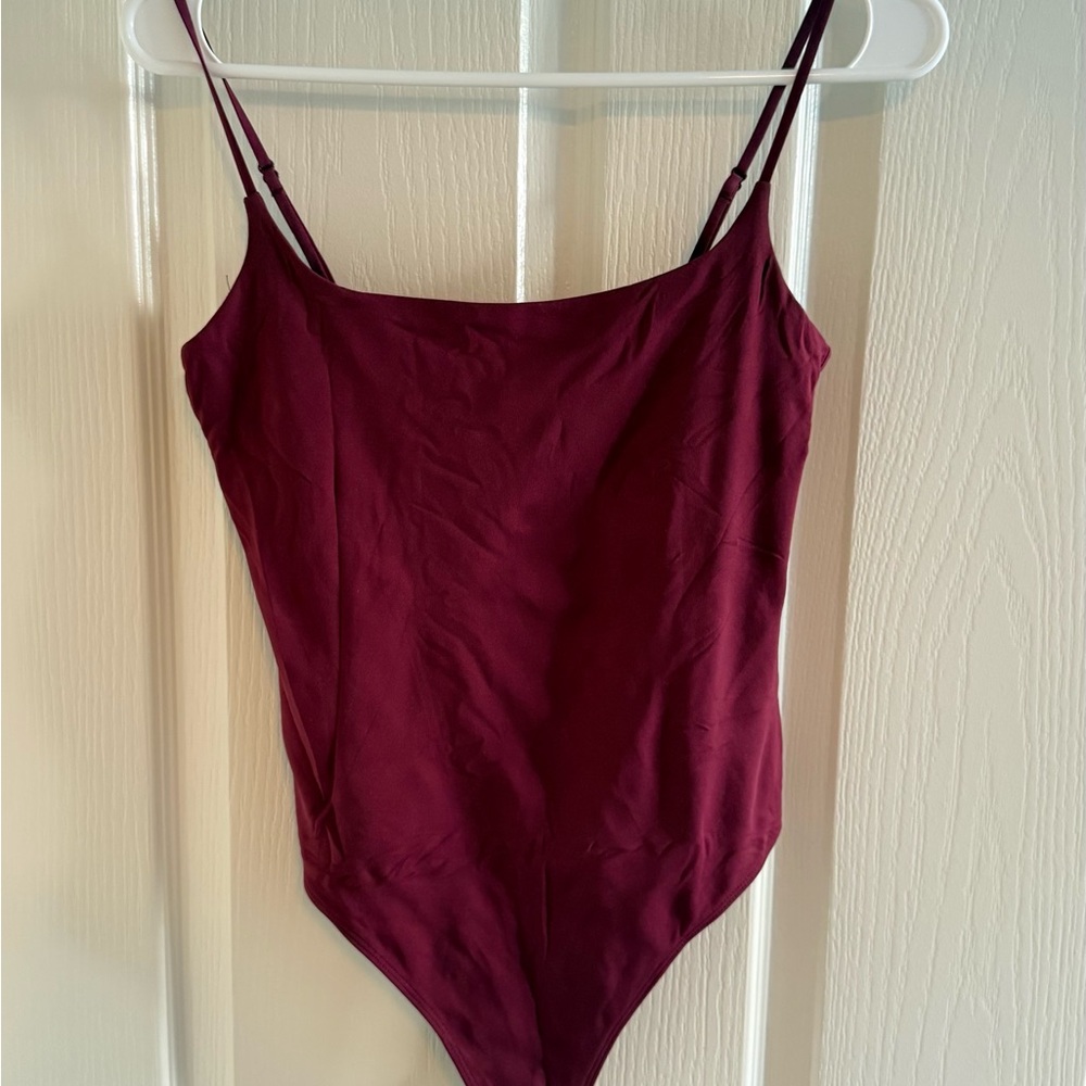 Aritzia Babaton Cami Thong Bodysuit